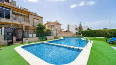 Apartment on Avenida de Torreblanca photo 2