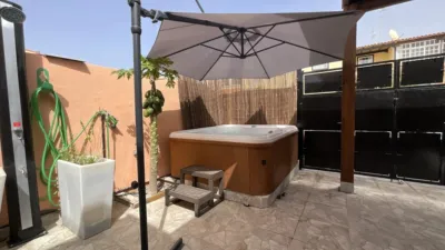 Chalet on Calle Astron, 7 photo 2