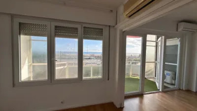 Apartment on Carrer del Ferrocarril photo 2