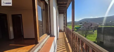 Semi-detached house in Barrio del Casuso photo 2