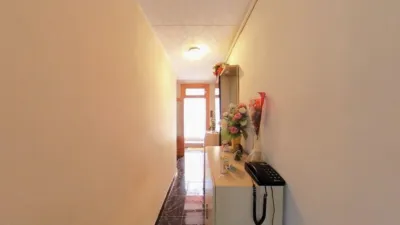 Terraced House in Centre photo 9