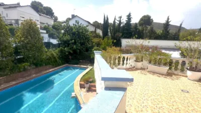 Chalet on Avinguda 317 photo 2