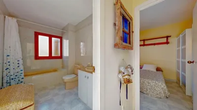 Townhouse in Els Munts photo 44