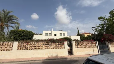Chalet on Calle del Geranio photo 5