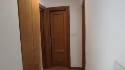 Apartment on Francisco Tomás y Valiente Street photo 13