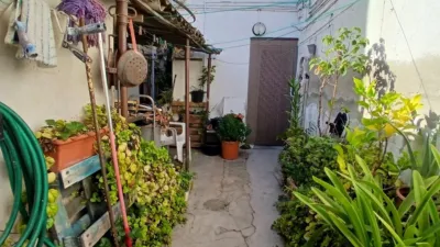 Terraced House in Centre photo 5