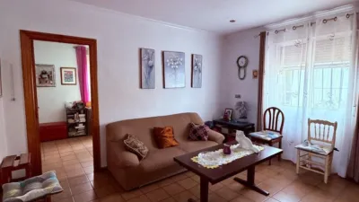 House in 03330 photo 24