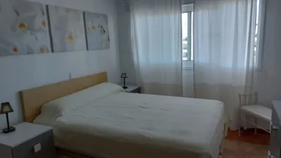 Apartment on Avenida Santiago Puig photo 12