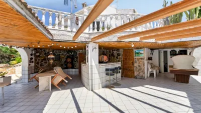 Villa on Avenida de Suecia photo 8