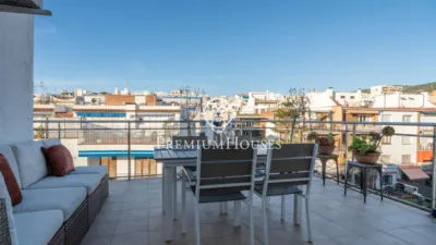 Penthouse on Carrer de Joan Maragall photo 2