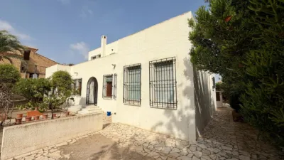 Chalet on Calle del Geranio photo 3