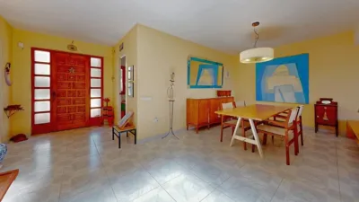 Townhouse in Els Munts photo 16