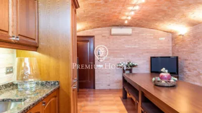 House in L'aragai photo 55
