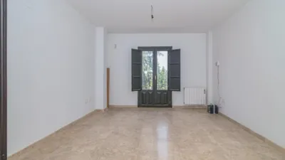 Piso en La Zubia photo 8
