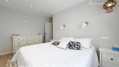 Apartment on Carrer Benicanena photo 17