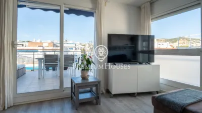 Penthouse on Carrer de Joan Maragall photo 3
