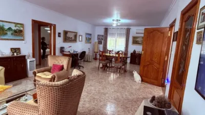 House in 03330 photo 33