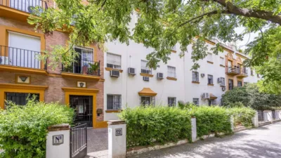 Flat on Rafael Salgado Street photo 32