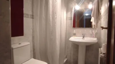 Apartment on Francisco Tomás y Valiente Street photo 14