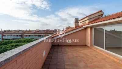 Penthouse on Avinguda d'Europa photo 3