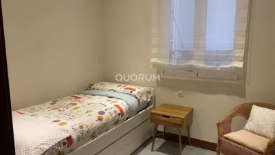 Piso en alquiler en Calle de Víctor Chávarri, Alde Zaharra-Portu (Portugalete) de 1.000 €<span>/mes</span>