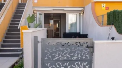 Piso – Torrevieja, Casa Jardin, Urbanización Punta Prima - Vista 2