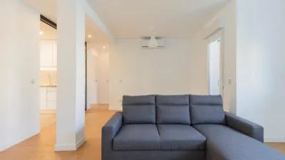 Apartment on Calle Marcelo Usera photo 3