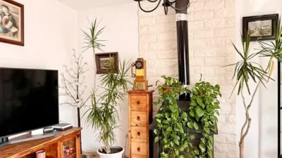 Semi-detached house on Carrer Joaquín Rodrigo photo 2