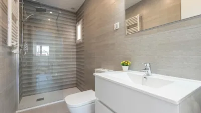 Apartment on Calle Marcelo Usera photo 11