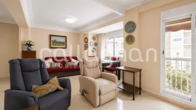 Apartment in Plaza de la Virgen de Vallivana photo 3