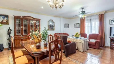 Chalet on Calle de la Virgen photo 3