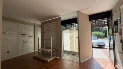 Local comercial en alquiler en Avenida de la Constitución - Vista 3