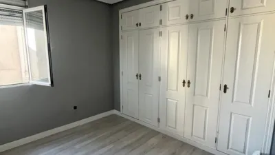 Duplex in Centre photo 29