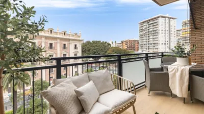 Apartment on Carrer Colón photo 8