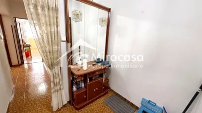 Flat on Calle de Lardero photo 4