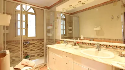 Apartment on Avinguda de Jacinto Benavente photo 11