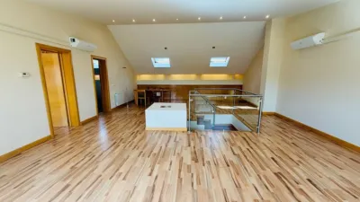 Chalet on Calle Comuneros de Castilla photo 42