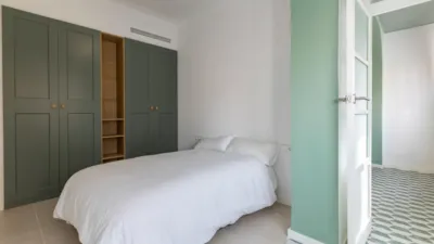 Apartment on Calle de Calixto III photo 32