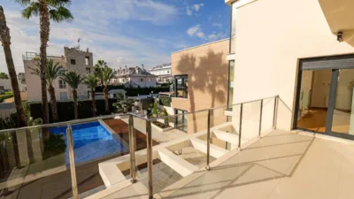 Chalet on Calle del Mar Rojo photo 12