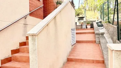 Casa pareada en Carrer Joaquín Rodrigo photo 40