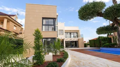 Chalet on Calle del Mar Rojo photo 18