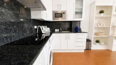 Apartment on Carrer de Lleida photo 8