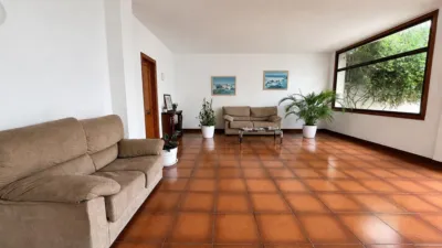 Apartment on Carrer de Lleida photo 27