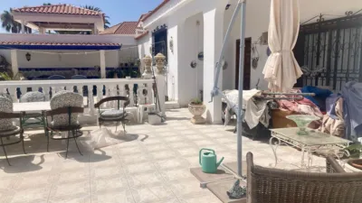 Chalet on Calle del Callao photo 3