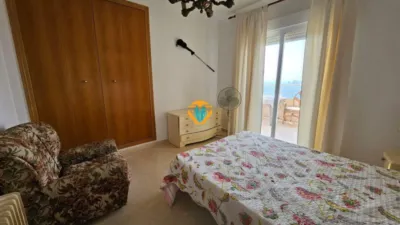 Apartment in 1st Line photo 16