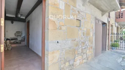 House in the Centre photo 13
