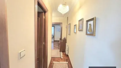 Apartment on Calle del General Castaños, 19 photo 9