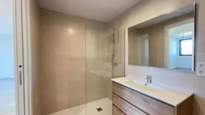 Apartment on Carrer de Cèsar Martinell I Brunet photo 22