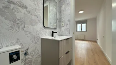 Piso en venta en Calle de Cleriguech, San Lorenzo (Huesca Capital) de 223.000 €