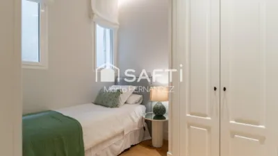 Apartment in Palacio photo 41